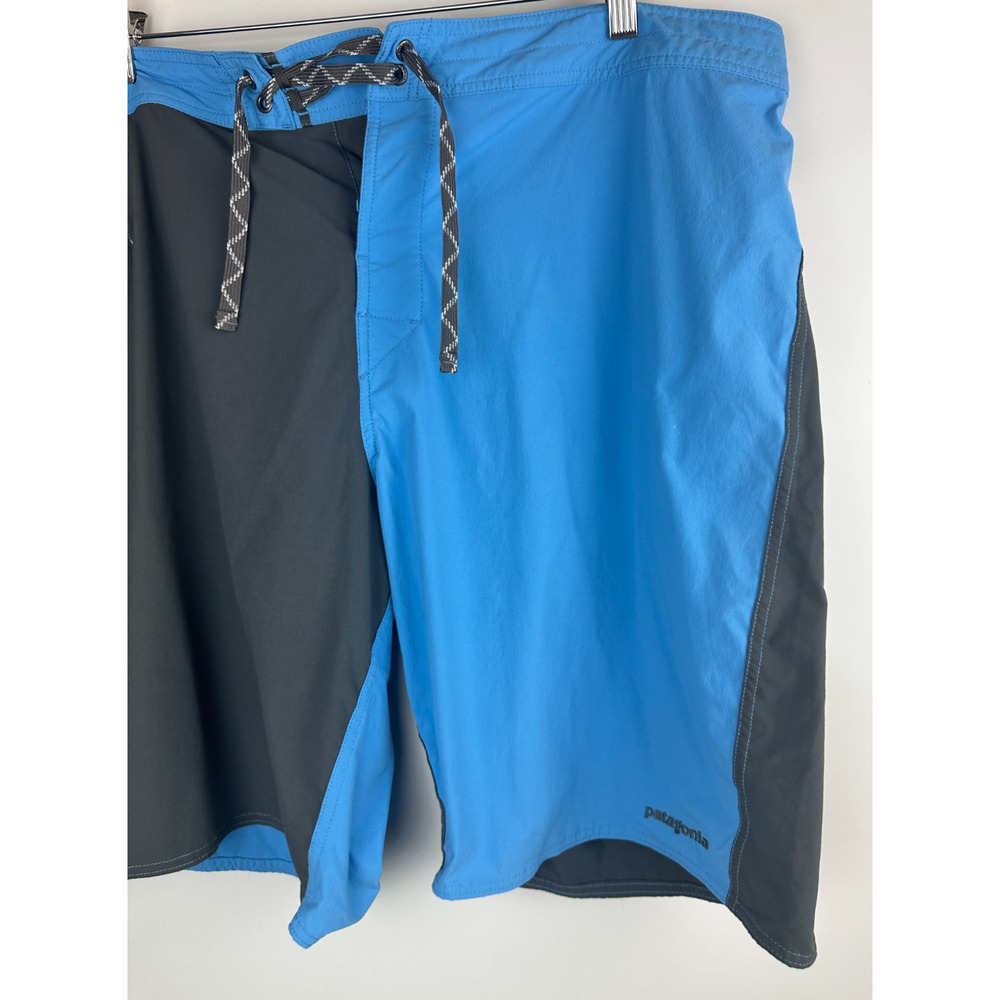 *Flawed Patagonia Men's Stretch Wavefarer Board Shorts Blue Gray Trunks Size 38 - Picture 5 of 13